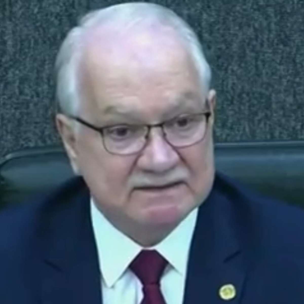 Fachin abre sessão do CNJ em meio à crise do STF e anuncia medidas para rastrear precatórios