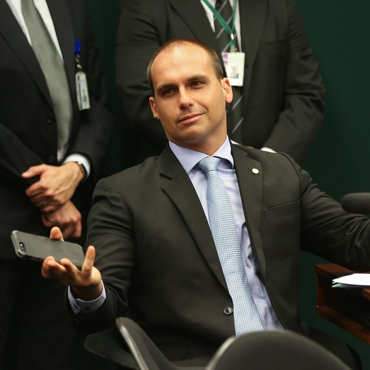 TRE-SP determina retirada de vídeo de Eduardo Bolsonaro após fala contra Simone Tebet