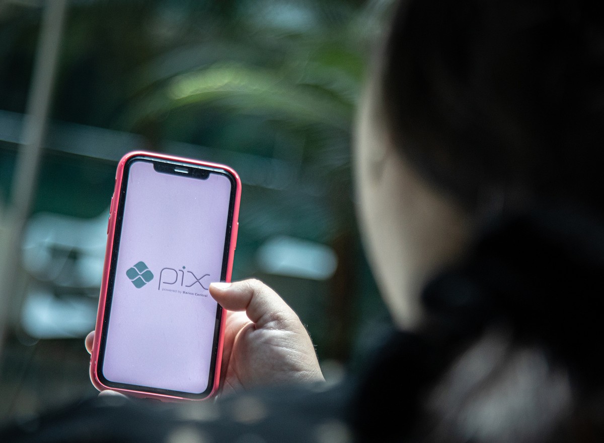 Transações com Pix têm queda de 10% após proibição de bets