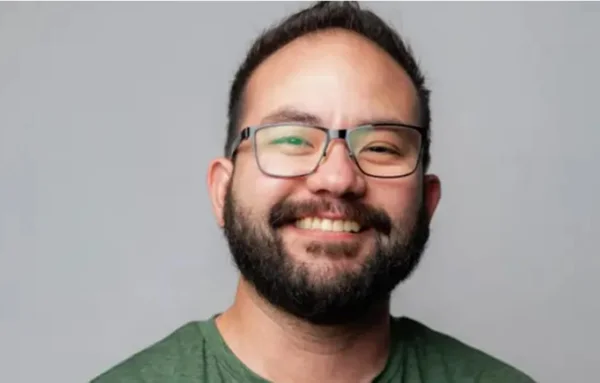 Diretor do New York Times é morto a tiros; sogros de 77 anos são suspeitos