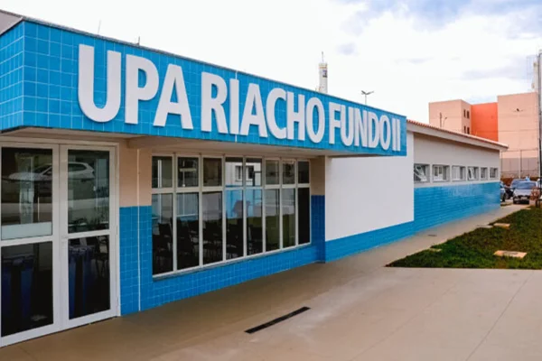 Técnica de enfermagem é enforcada por paciente com cabo de celular em UPA