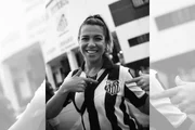 Imagem da matéria: Naty Potira, influenciadora e torcedora do Santos, será velada em São Paulo