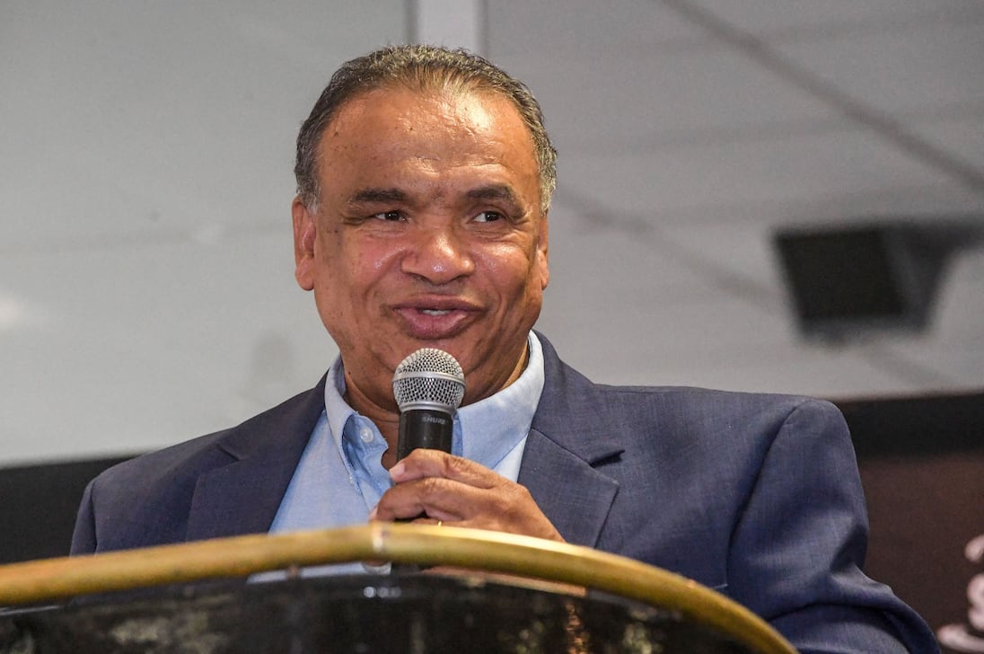 O presidente do Cricket SA preocupa-se com a falta de liderança feminina no nível provincial.