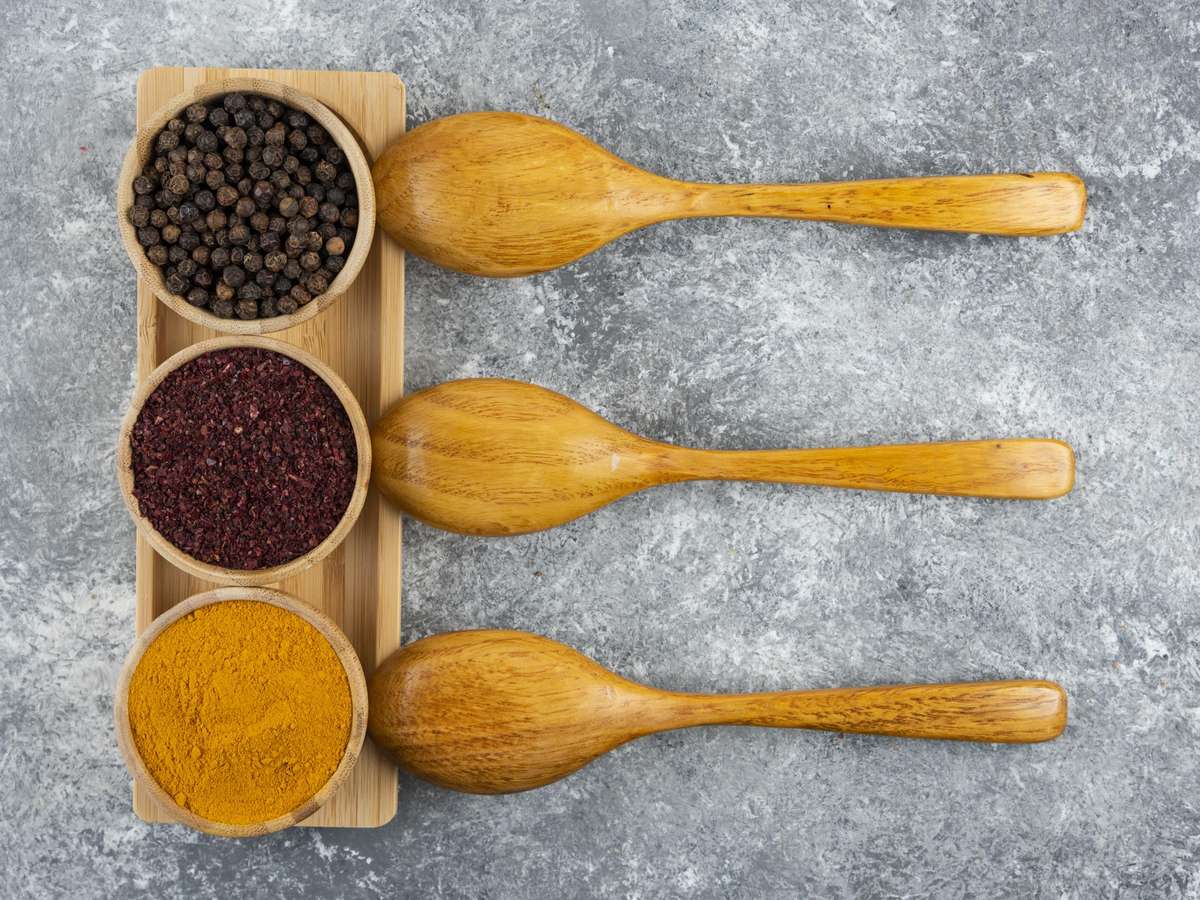 Nutricionista revela 3 temperos que podem ajudar no emagrecimento