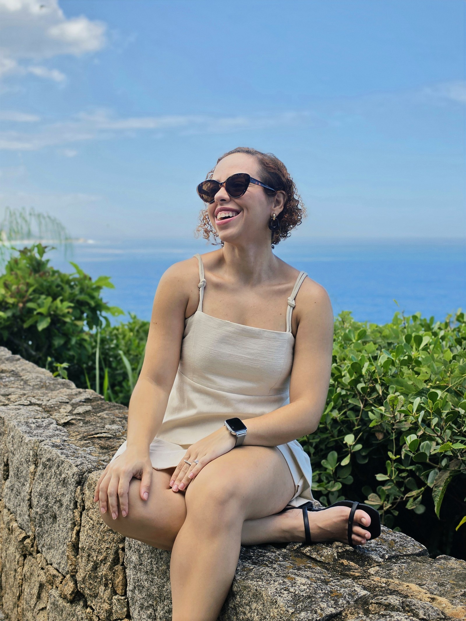 Ana no Rio de Janeiro; foto tirada com câmera principal do Galaxy S26 Ultra, modo retrato — Foto: Ana Letícia Loubak/TechTudo