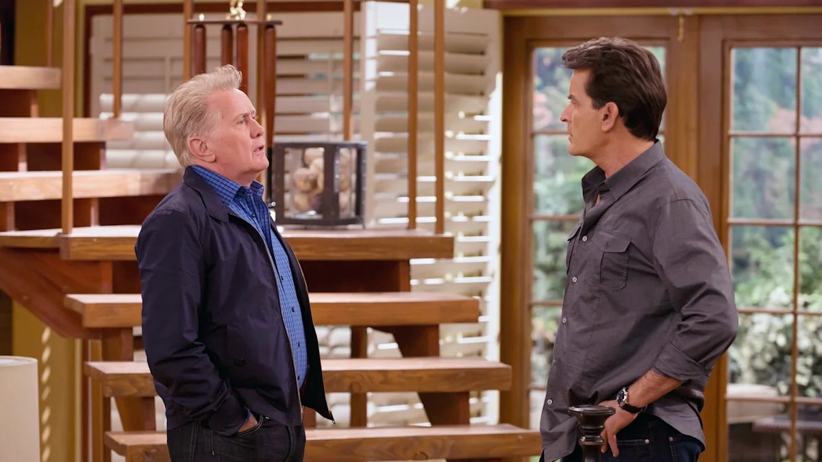 Martin e Charlie Sheen vão interpretar pai e filho em ‘Happy Jack’, nova série de comédia