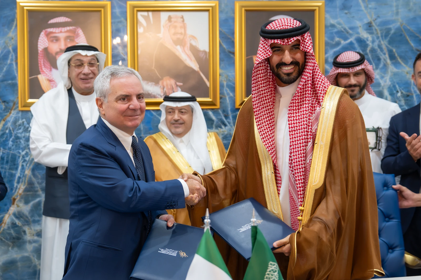 O investimento do PIF na RUA AlHaram AlMakki e na Rua Al Madinah selo parceria com a TAIB de Brunei