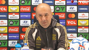 Jardim exalta torcida do Flamengo ap&oacute;s Jorginho ser expulso: &lsquo;At&eacute; nem sentia falta dele&rsquo;