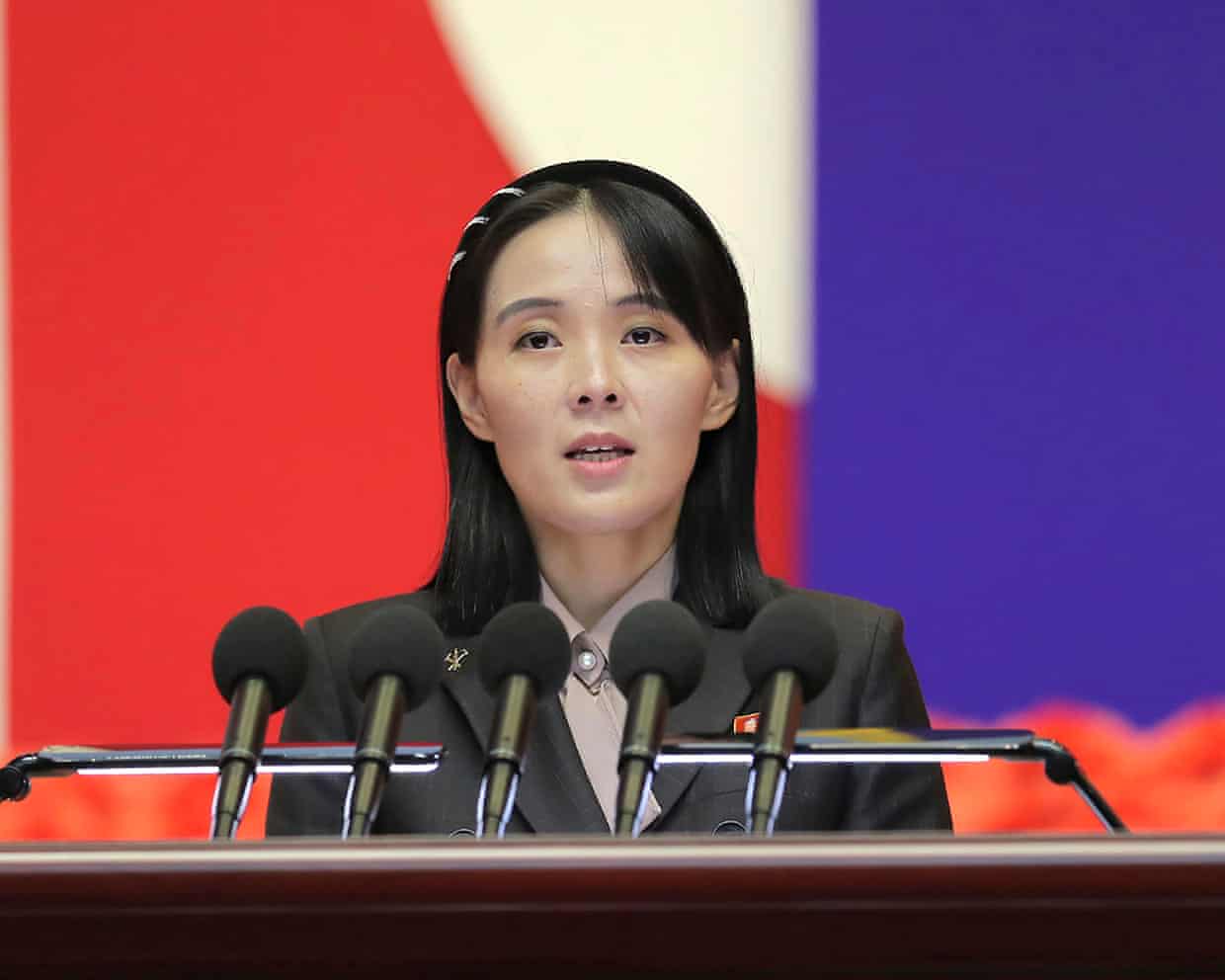 A Coreia do Sul pede desculpas à Coreia do Norte após mina ferir três soldados