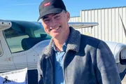 Quem era Guy Kapulnik, ator israelense que morreu em acidente de avião