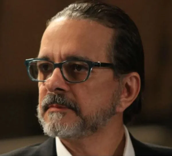 Flávio seria favorito se eleição fosse hoje, diz Antonio Lavareda. Vídeo