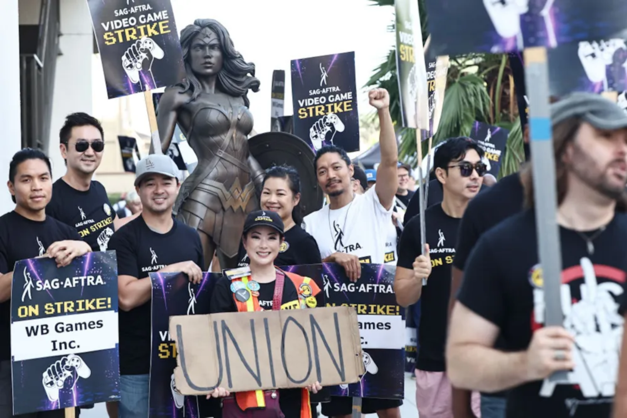 Atores de games vencem disputa por proteção contra IA após greve de 11 meses