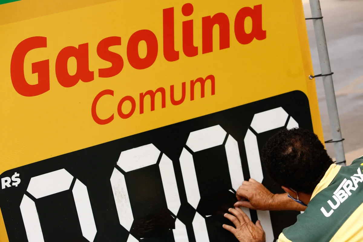 Posto de combustivel gasolina etanol Metrópoles