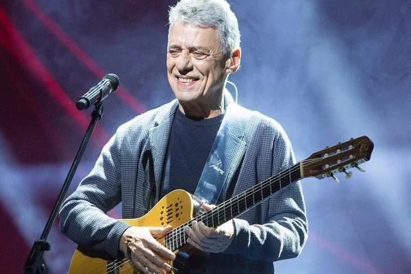 CRM-MG se pronuncia após médico ser acusado de ameaçar Chico Buarque