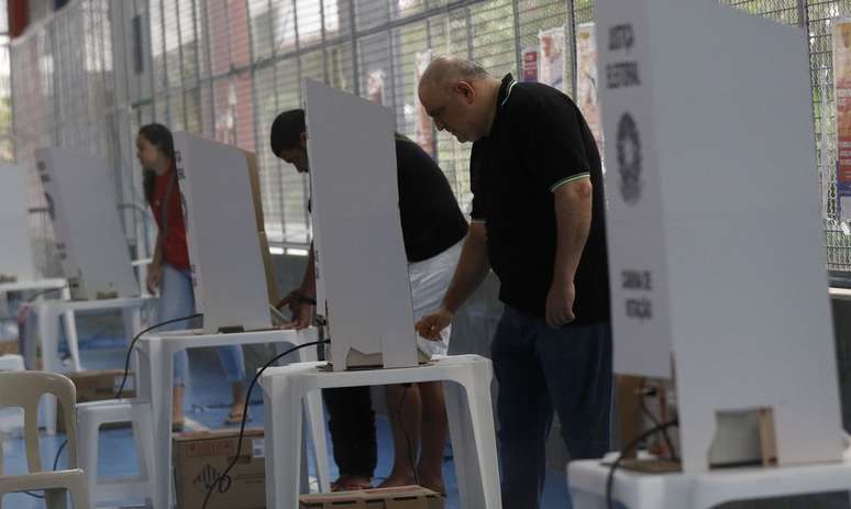 Quase 40% expressam desalento em relação à disputa eleitoral