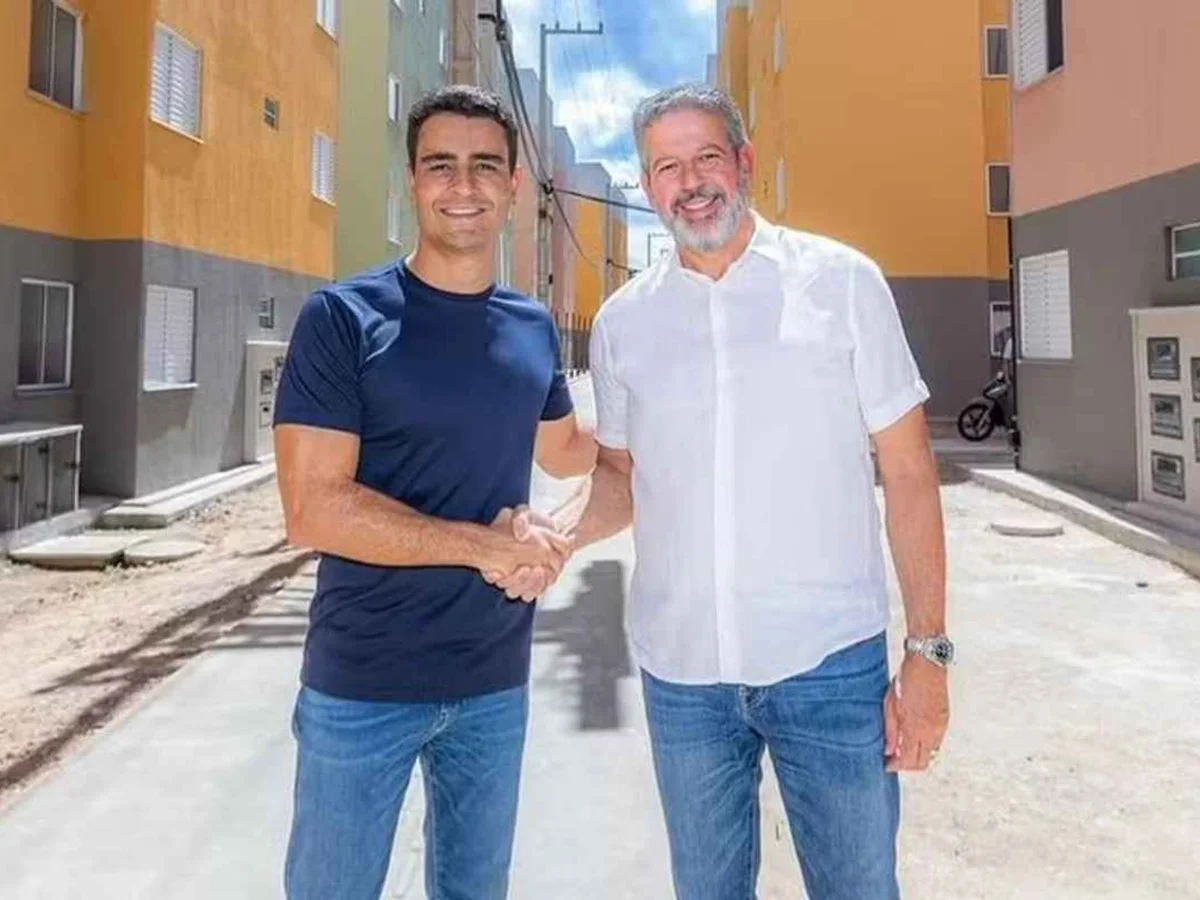 JHC e Arthur Lira são alvo de ação no TRE por suposto caixa 2 em pesquisas