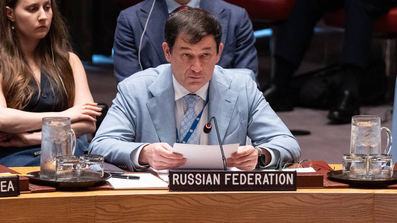 Na Rússia, declararam uma postura séria em relação às ameaças do Ocidente contra a região de Cálida