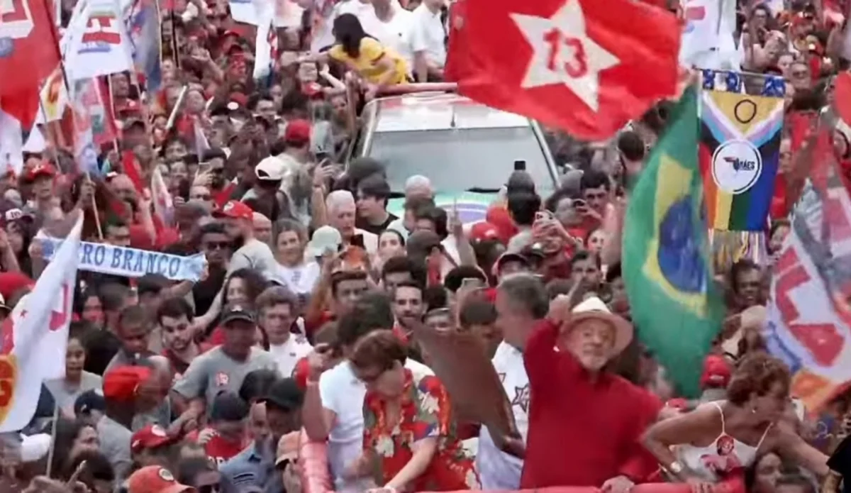 Imagem da matéria: Lula faz apelo a Cleitinho: "Não precisa me apoiar. Só ficar quietinho"