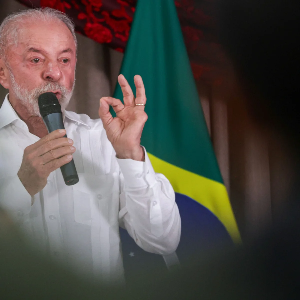 Lula sanciona perdão a dívidas de MEIs e aumento do teto de faturamento