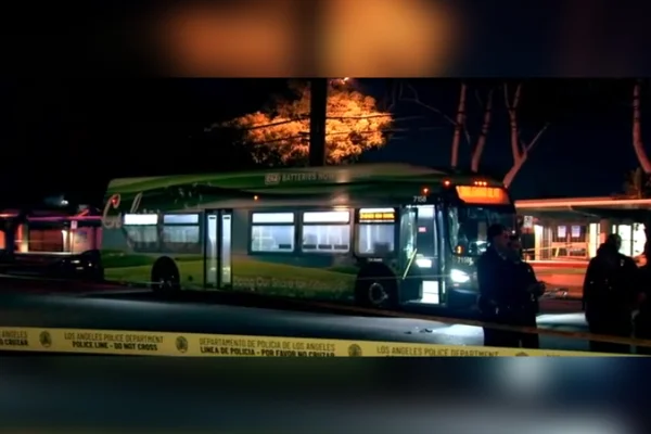 Motorista de ônibus é morto a tiros após discussão sobre trajeto nos EUA