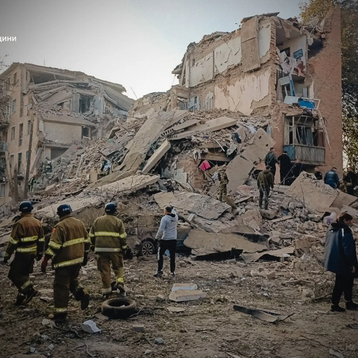 Ataque russo à Ucrânia deixa 11 mortos e drone de Kiev atinge petroleiro
