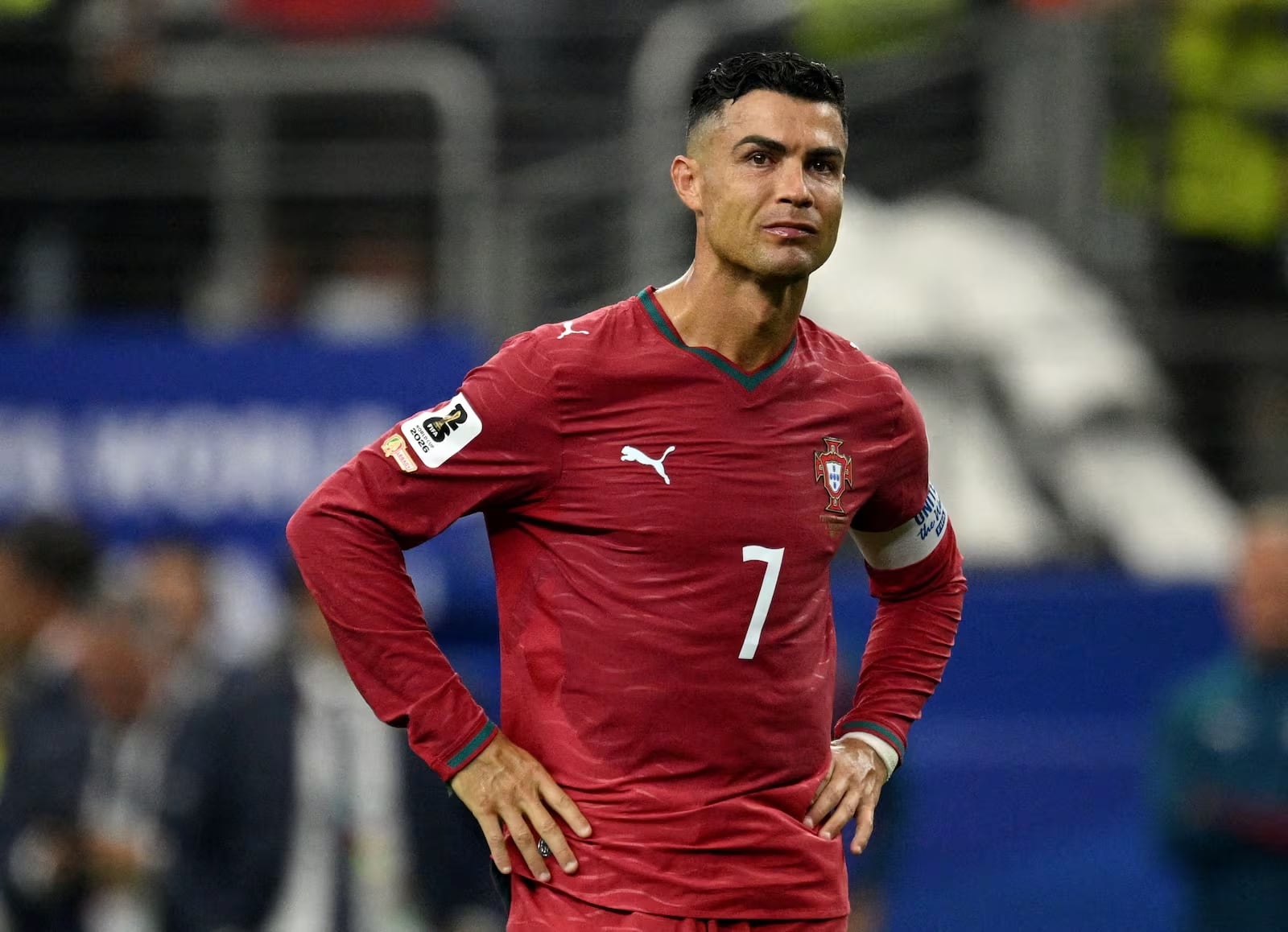 Cristiano Ronaldo não aceitou a reserva. Jorge Jesus não cedeu. E o maior ídolo da história de Portugal abandonou sua seleção. Imprensa portuguesa garante que não haverá volta Jerome Miron/Reuters