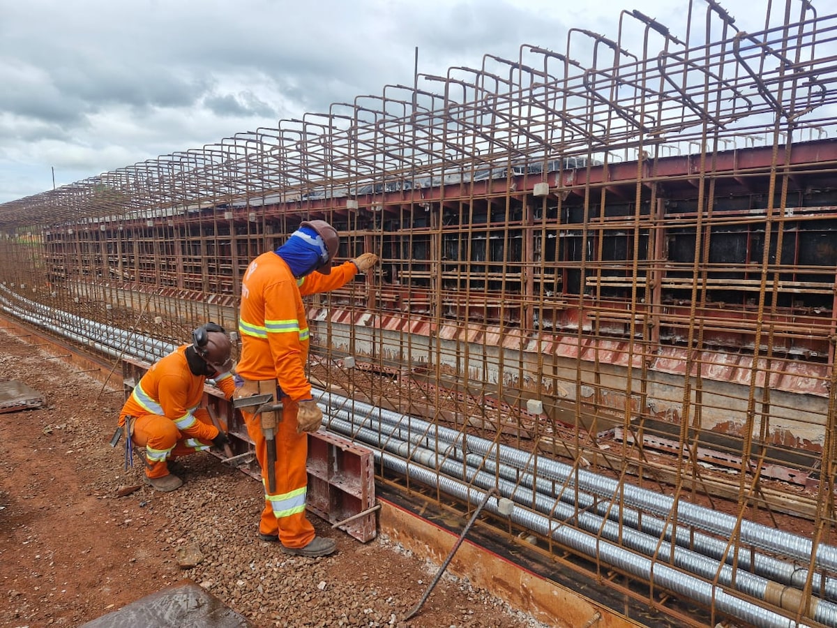 ArcelorMittal e Arteris fazem parceria para uso de ‘aço verde’ em duplicação de rodovia em SP