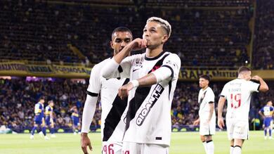 Com dinheiro, Vasco saindo das trevas. Venceu o Boca e calou a Bombonera. Pela semifinal da Sul-Americana. Após 26 anos, pode voltar a disputar uma final