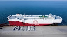 Dois navios pegam fogo na costa romena do mar Negro; sete marinheiros estão desaparecidos