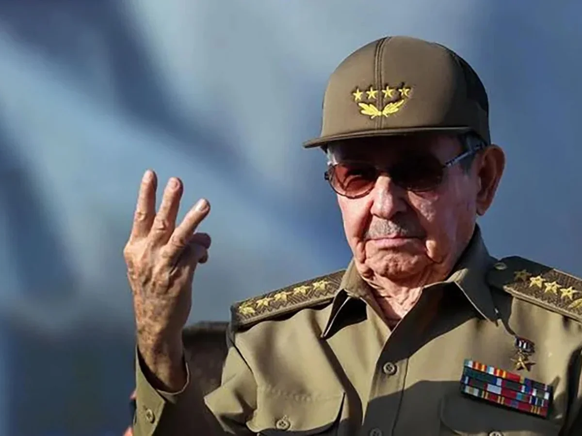 Justiça da Flórida emite mandado de prisão contra Raúl Castro