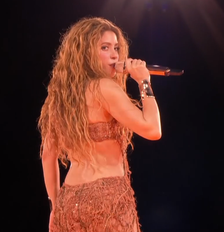 Shakira em apresentação em Copacabana Foto: Reprodução/TV Globo