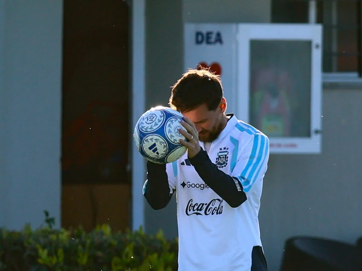 Lionel Messi se declara à seleção argentina: "Meu orgulho e minha vida"