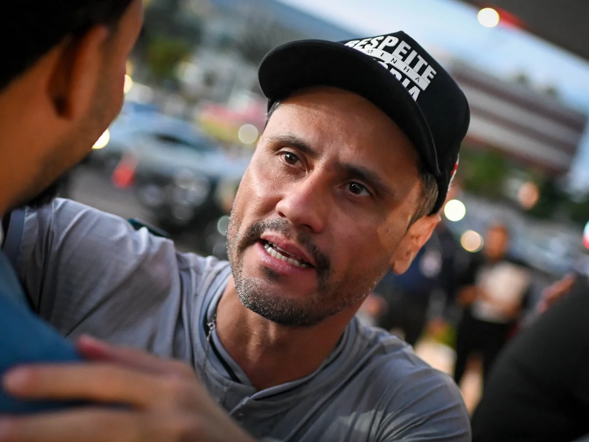 Cleitinho tem pico de pressão e precisa de atendimento médico no Senado