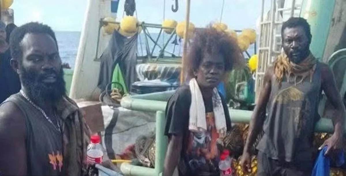 imagem colorida trio deriva pacifico