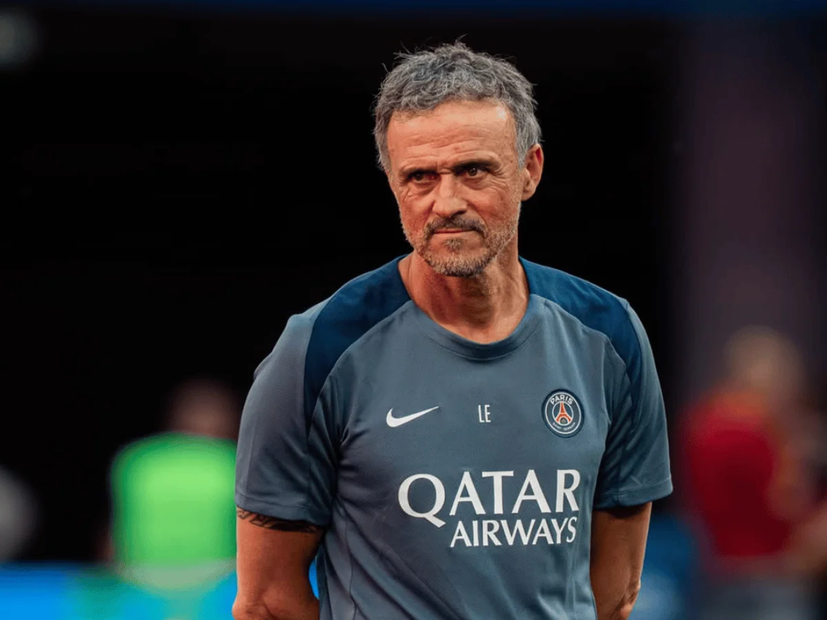 Técnico do PSG torce pelo Manchester City após queixa: "Que tudo corra bem"