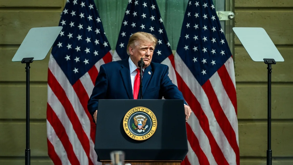 Trump chama volta dos ataques da Ucrânia às refinarias russas de "vergonha"