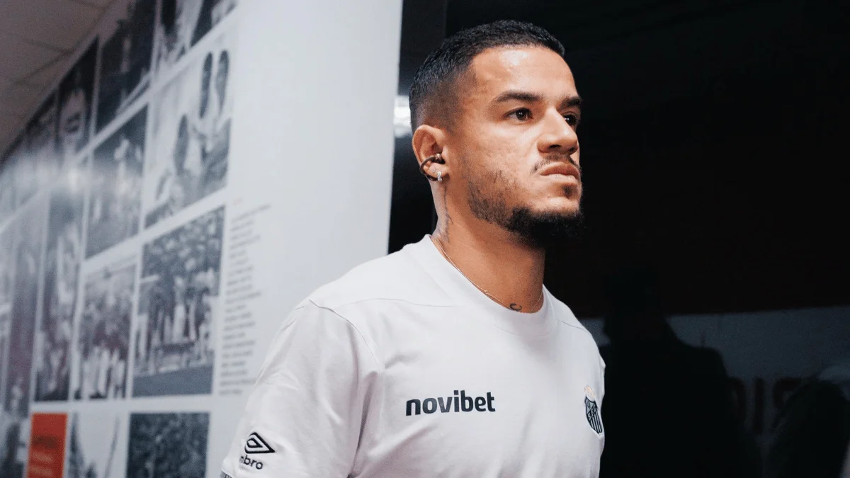 Philippe Coutinho entra no intervalo e estreia oficialmente pelo Santos