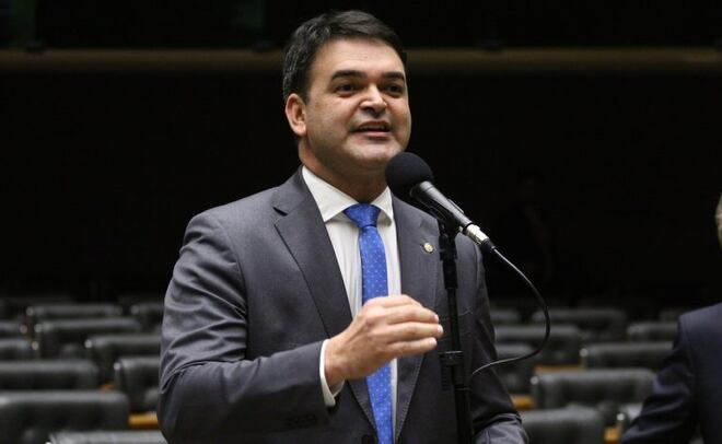 Relator defende anistia de dívidas e ampliação de limite para microempreendedores individuais