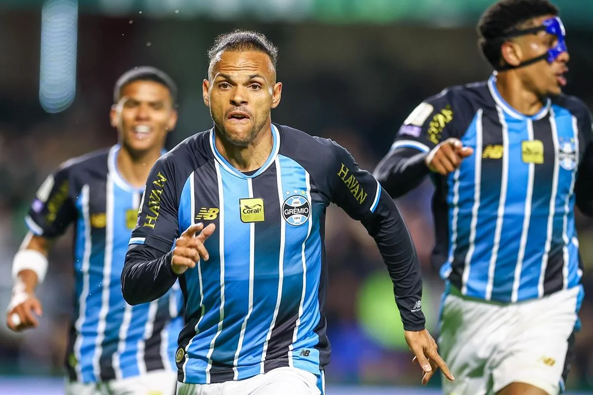Campeonato Brasileiro: confira os melhores momentos de Coritiba x Grêmio