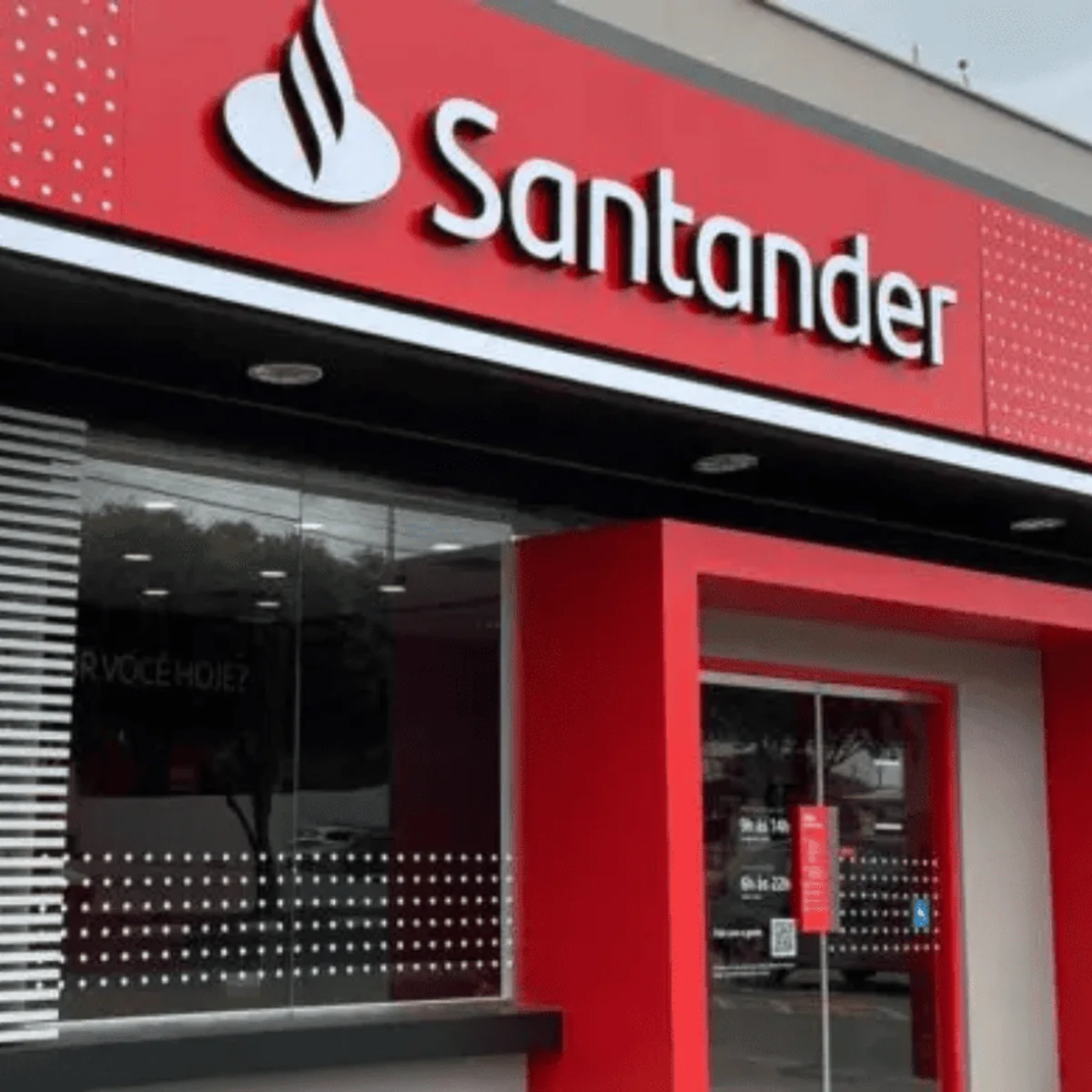 Entenda como funcionária de banco presa agia para desviar milhões de idosos