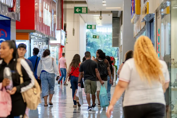 Datas duplas ganham espaço no varejo e ampliam calendário promocional